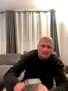 Snapshot of Attila120 chatting on 11/13/25, 12:53 Attila120 online show from 11/13/25, 12:53