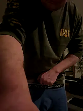 Snapshot of Attila120 chatting on 12/05/25, 01:47 Attila120 online show from 12/05/25, 01:47