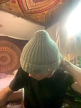 Snapshot of XanderOzzz chatting on 09/13/25, 10:59 XanderOzzz online show from 09/13/25, 10:59