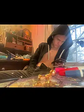 Snapshot of XanderOzzz chatting on 11/30/25, 01:15 XanderOzzz online show from 11/30/25, 01:15