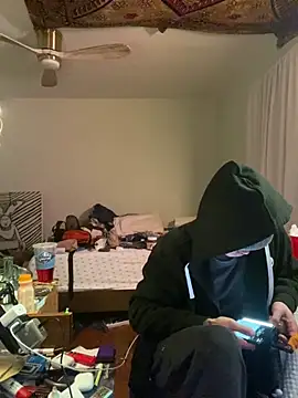 Snapshot of XanderOzzz chatting on 01/07/26, 12:51 XanderOzzz online show from 01/07/26, 12:51