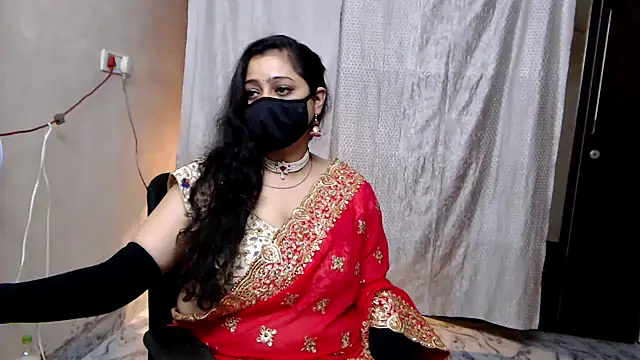 Snapshot of sexy_indianboobs chatting on 06/07/26, 01:59 sexy indianboobs online show from 06/07/26, 01:59