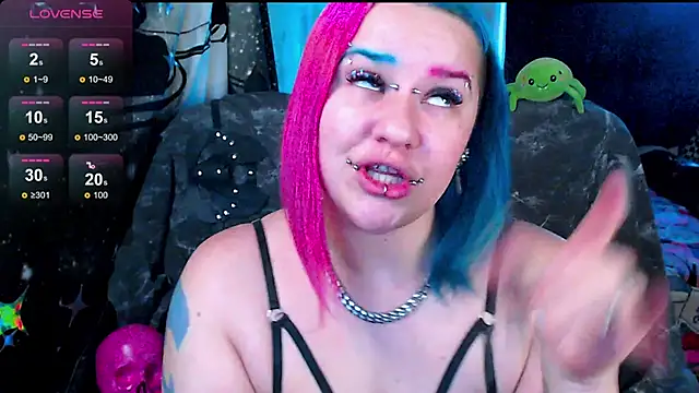 Snapshot of NeonNectar_ chatting on 02/02/26, 02:16 NeonNectar online show from 02/02/26, 02:16