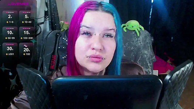 Snapshot of NeonNectar_ chatting on 02/23/26, 01:30 NeonNectar online show from 02/23/26, 01:30