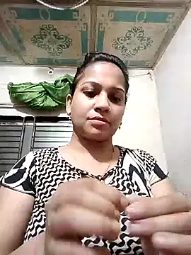 Snapshot of Payel_50 chatting on 06/12/26, 04:39 Payel 50 online show from 06/12/26, 04:39