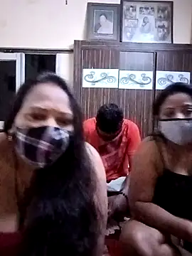 LoveOnStream online show from 02/09/26, 11:53