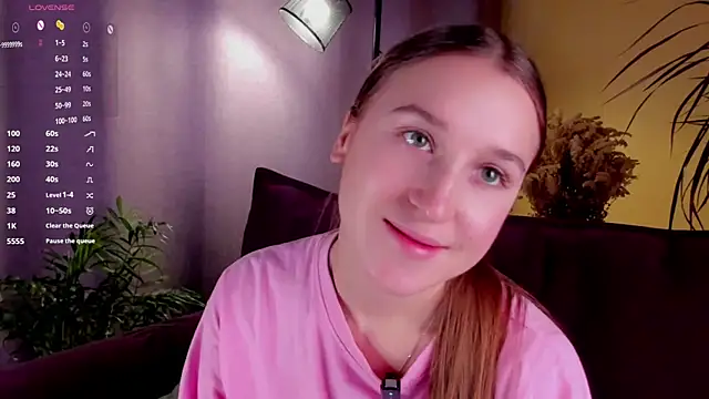 NanaMertins online show from 10/23/25, 01:05