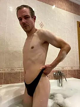 Skinny0150 online show from 01/09/26, 04:21