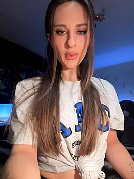 Snapshot of _shadylady_ chatting on 11/23/25, 08:41 shadylady online show from 11/23/25, 08:41