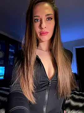 Snapshot of _shadylady_ chatting on 12/14/25, 06:34 shadylady online show from 12/14/25, 06:34