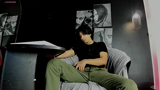 jett savage online show from 11/04/25, 02:16