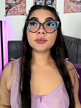 Vale Walker online show from 11/01/25, 06:26