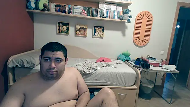 Snapshot of Martigato3 chatting on 06/14/26, 02:24 Martigato3 online show from 06/14/26, 02:24