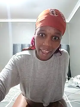 ExoticCandyx online show from 04/15/26, 01:23