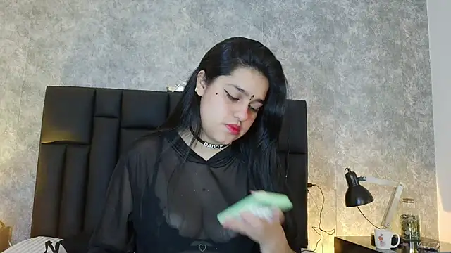 Snapshot of crystaldarliing chatting on 05/07/26, 02:55 crystaldarliing online show from 05/07/26, 02:55