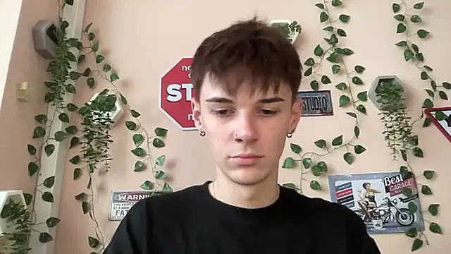 Milk Guy online show from 09/23/25, 01:14