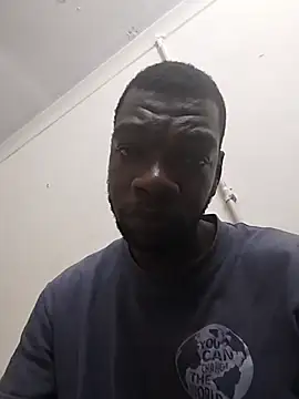 Snapshot of TmanZim2025 chatting on 10/11/25, 09:13 TmanZim2025 online show from 10/11/25, 09:13