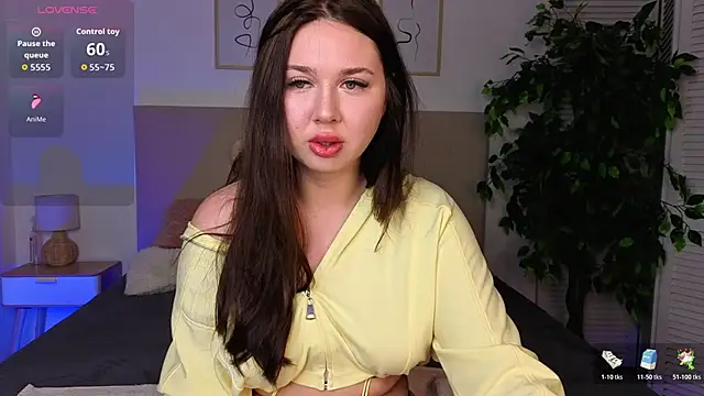 Blush Beauty   online show from 04/12/26, 07:41