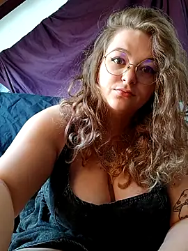 LilouCuriosity online show from 09/09/25, 12:05