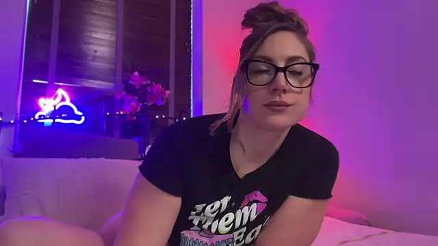 MistresssX online show from 11/04/25, 05:01