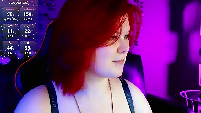 Snapshot of fillisfox_ chatting on 09/26/25, 03:27 fillisfox  online show from 09/26/25, 03:27