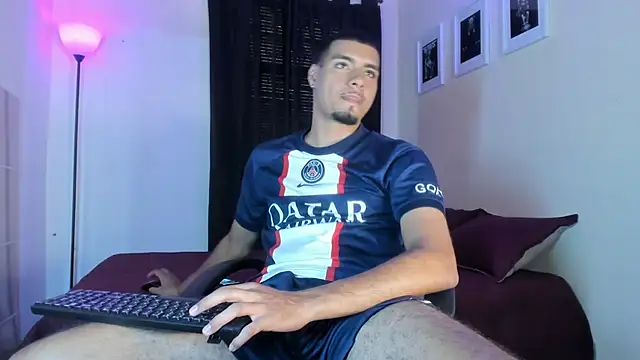 Snapshot of TeamPorn_19 chatting on 02/17/26, 03:40 TeamPorn 19 online show from 02/17/26, 03:40