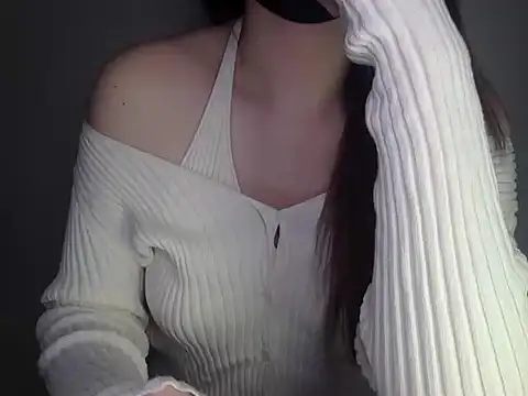 Mia 8 online show from 04/09/26, 05:29