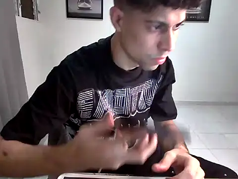 Dollarhot30 online show from 01/18/26, 03:21