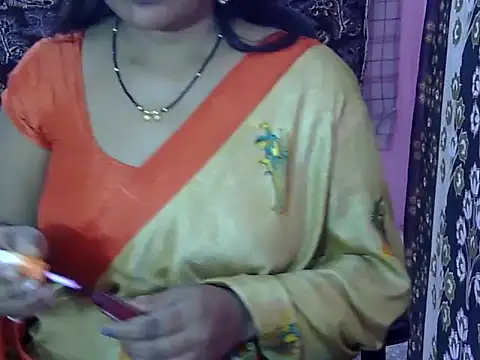 Snapshot of sharda35 chatting on 11/26/25, 02:23 sharda35 online show from 11/26/25, 02:23