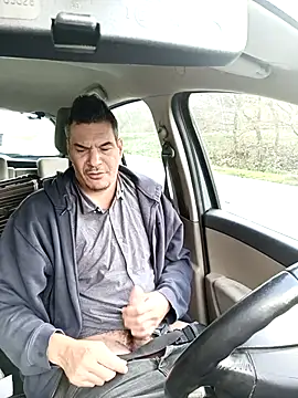 twitshe online show from 11/20/25, 01:33