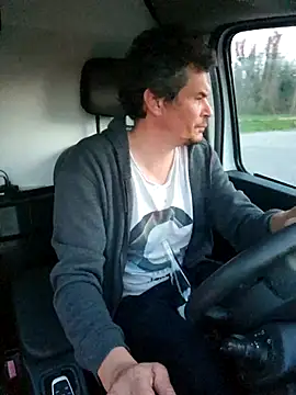 twitshe online show from 02/24/26, 05:33