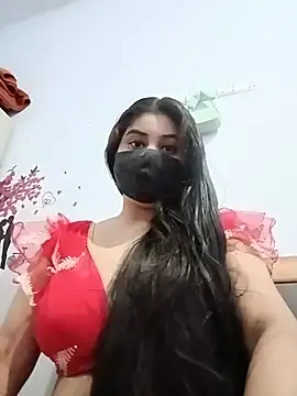 Hot-Soniya733 online show from 05/17/26, 08:16