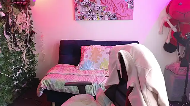 MiaVelvetDoll online show from 03/09/26, 03:49