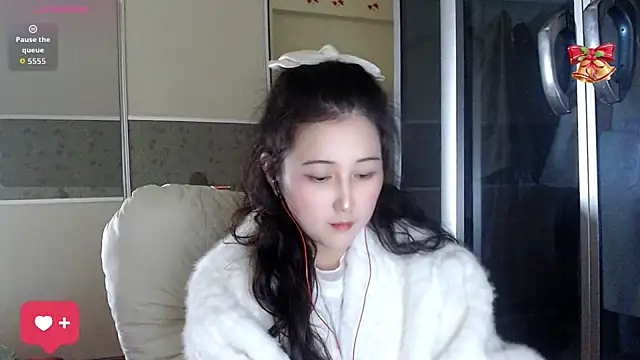 xx9938 online show from 11/05/25, 02:39