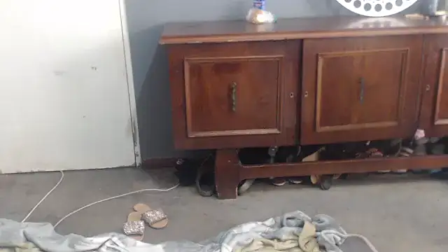 SEXYHUGEASS21 online show from 10/05/25, 11:19