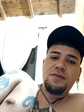 Snapshot of Juuaanp3 chatting on 09/13/25, 02:33 Juuaanp3 online show from 09/13/25, 02:33