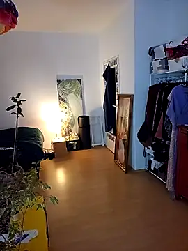 BelleFelicitas online show from 11/10/25, 05:12