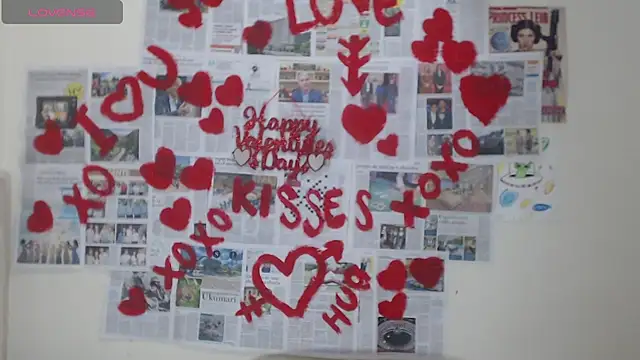 Snapshot of DonnaDidiamantti chatting on 02/14/26, 10:06 DonnaDidiamantti online show from 02/14/26, 10:06