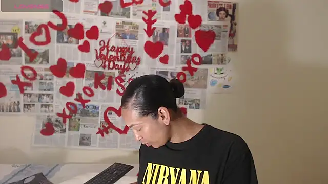 Snapshot of DonnaDidiamantti chatting on 02/21/26, 09:49 DonnaDidiamantti online show from 02/21/26, 09:49