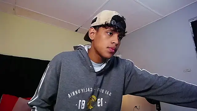 jhos padill online show from 09/19/25, 01:23