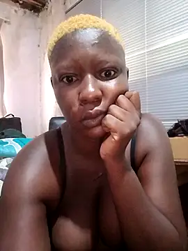 DarkQueen 94 online show from 12/18/25, 03:45