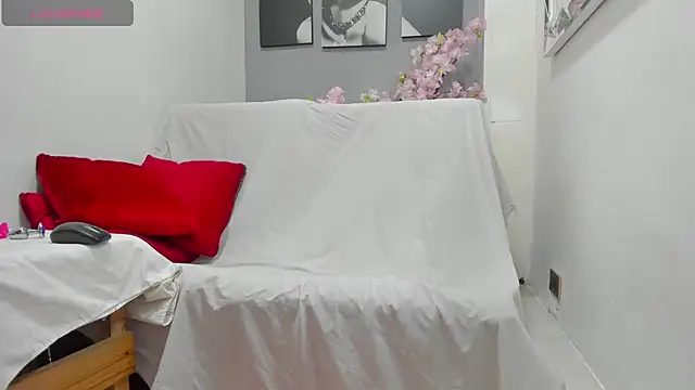 Snapshot of Zane_Cross chatting on 10/17/25, 12:08 Zane Cross online show from 10/17/25, 12:08