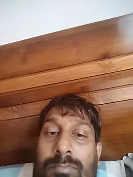 Snapshot of Chathutharu chatting on 09/18/25, 04:25 Chathutharu online show from 09/18/25, 04:25