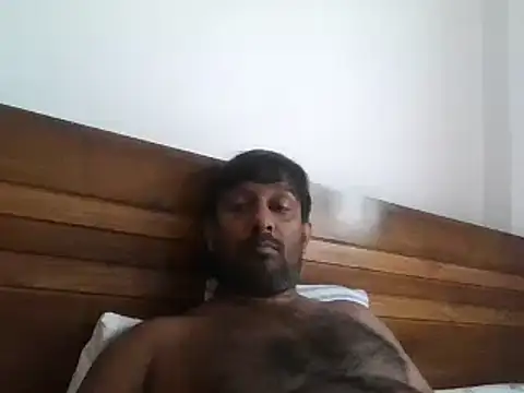 Snapshot of Chathutharu chatting on 09/28/25, 03:56 Chathutharu online show from 09/28/25, 03:56