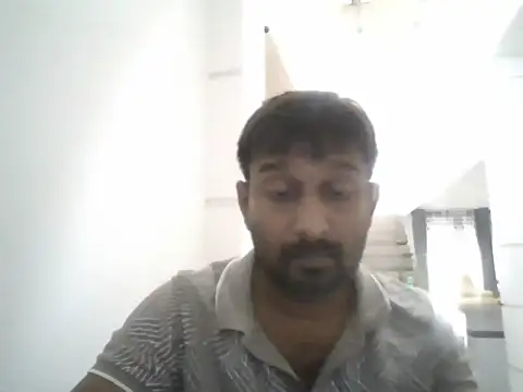 Snapshot of Chathutharu chatting on 10/11/25, 11:20 Chathutharu online show from 10/11/25, 11:20
