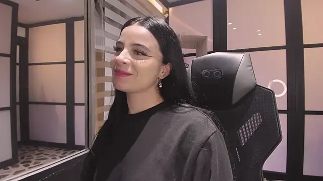 ChannelWhite  online show from 09/21/25, 11:39