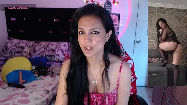 BasmaHernandez online show from 05/20/26, 02:23