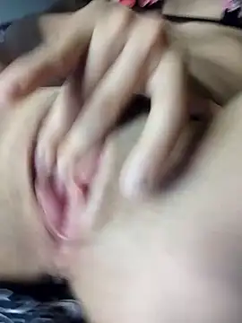 lucerocutte online show from 10/31/25, 07:09