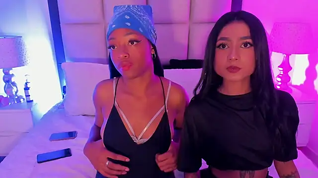 ElisabettaMonroy online show from 11/12/25, 05:35