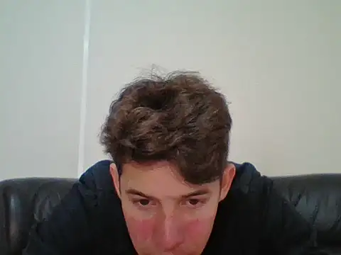 Maxtaylor18 online show from 11/11/25, 04:12